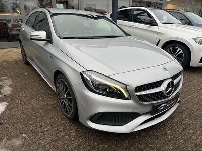 Silber Gebraucht 2017 Mercedes A200 AMG line Limousine | 16.780 € (Fairer Preis)