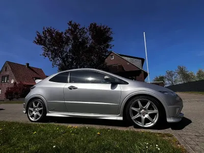 Käytetty Honda Civic Type R 201 HP (147 kW) 2010 Hopea Sedan