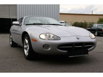 gebraucht Jaguar XK8 Coupe 2 Jahre Garantie