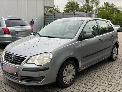 Used VW Polo 80 HP (58 kW) 2007 Silver Hatchback