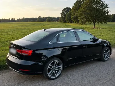 Gebraucht Audi A3 150 PS (110 kW) 2019 Schwarz Limousine