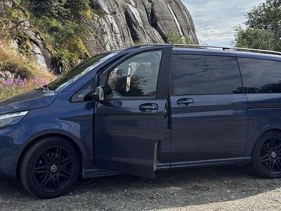 Gebraucht Mercedes V300 Edition 237 PS (174 kW) 2023 Blau Van / Kleinbus