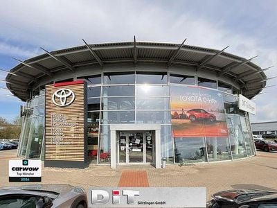 Usata Toyota Yaris Basis 125 CV (91 kW) 2021 Rosso Utilitaria