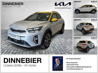 Seidensilber met Gebraucht 2023 Kia Stonic Spirit SUV | 21.089 € (Fairer Preis)