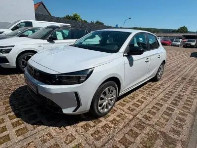 Neu Opel Corsa-e Edition 100 kW (136 PS) 2026 Weiß Kleinwagen