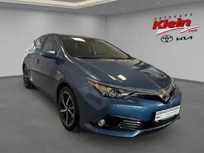 Gebraucht Toyota Auris Hybrid Edition-S 136 PS (100 kW) 2017 Blau Limousine