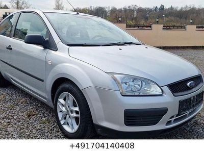 Gebraucht Ford Focus 101 PS (74 kW) 2005 Silber Limousine