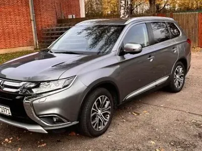Occasion Mitsubishi Outlander Edition 150 PK (110 kW) 2018 Grijs SUV