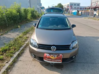 Gebraucht VW Golf Plus Match 105 PS (77 kW) 2012 Braun Van / Kleinbus