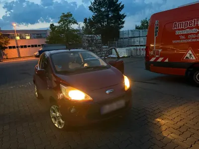 Gebraucht Ford Ka 77 PS (56 kW) 2009 Rot Kleinwagen