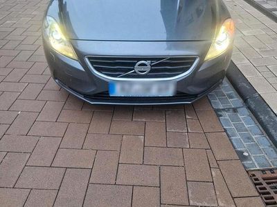Gebraucht Volvo V40 177 PS (130 kW) 2013 Grau Kombi