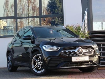 Mercedes GLA220