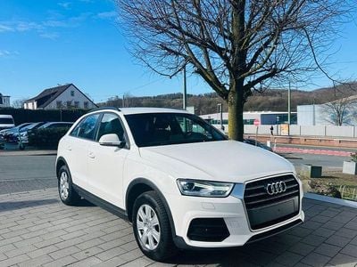 Gebraucht Audi Q3 Basis 150 PS (110 kW) 2015 Weiß SUV