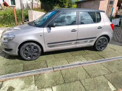 Gebraucht Skoda Fabia 60 PS (44 kW) 2014 Kleinwagen