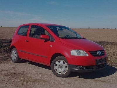Gebraucht VW Fox 54 PS (39 kW) 2006 Rot Kleinwagen