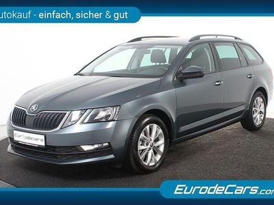 Schwarz Gebraucht 2020 Skoda Octavia Kombi | 15.800 € (Guter Preis)