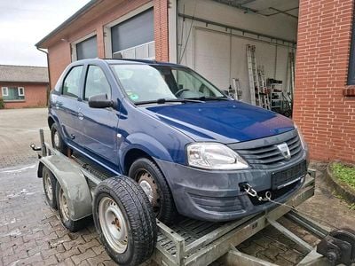 Second-hand Dacia Logan 60 CP (44 kW) 2009 Albastru Hatchback