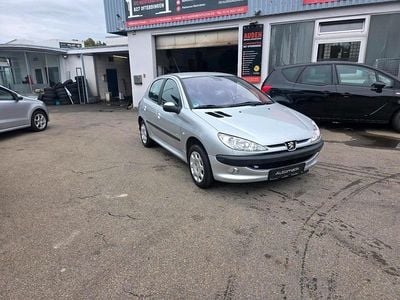 Usata Peugeot 206 75 CV (55 kW) 2004 Grigio Utilitaria