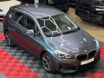 Gebraucht BMW 218 Sport Line 150 PS (110 kW) 2018 Mineralgrau metallic Kleinwagen