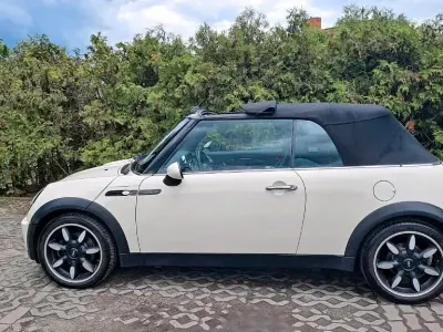 Gebraucht Mini Cooper Cabriolet 115 PS (84 kW) 2008 Beige Cabrio