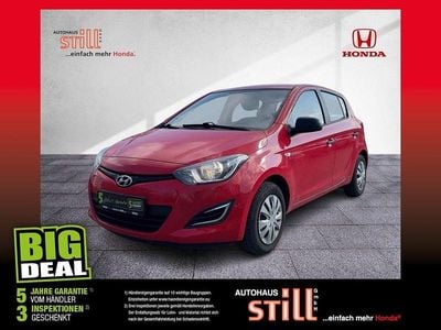 Gebraucht Hyundai i20 Edition 86 PS (63 kW) 2014 Electric red Kleinwagen