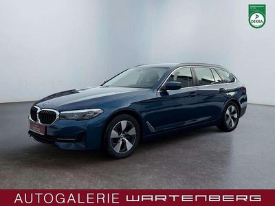 Blau Gebraucht 2020 BMW 520 Sport Line Kombi | 20.980 € (Guter Preis)