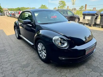 Gebraucht VW Beetle Design 105 PS (77 kW) 2012 Schwarz Kleinwagen