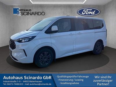 Gebraucht Ford Tourneo Titanium 136 PS (100 kW) 2025 Weiß Van / Kleinbus