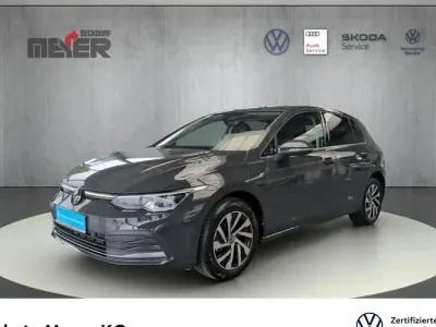 Gebraucht VW Golf VIII Style 204 PS (150 kW) 2022 Uranograu Limousine