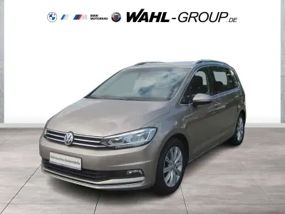 Gebraucht VW Touran Highline 150 PS (110 kW) 2019 Beige Van / Kleinbus