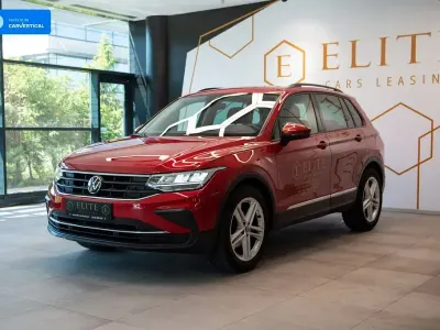 Gebraucht VW Tiguan Life 150 PS (110 kW) 2023 Rot SUV