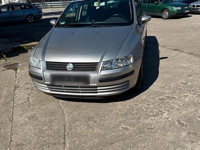 Gebraucht Fiat Stilo 104 PS (76 kW) 2004 Grau Kombi
