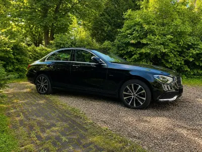 Gebraucht Mercedes E300 Avantgarde 320 PS (235 kW) 2020 Schwarz Limousine