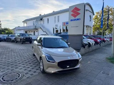 Neu Suzuki Swift Comfort 83 PS (61 kW) 2025 Beige Kleinwagen