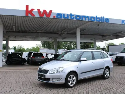Gebraucht Skoda Fabia Style 75 PS (55 kW) 2011 Silber Kombi