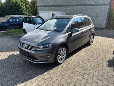 Gebraucht VW Golf VII Highline 125 PS (91 kW) 2018 Indiumgrau metallic SUV