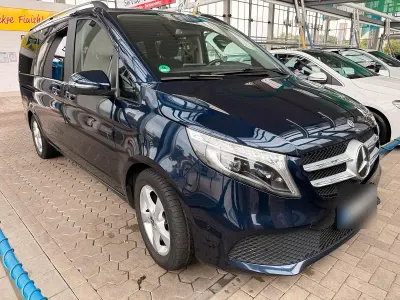 Gebraucht Mercedes V300 Edition 239 PS (175 kW) 2020 Blau Van / Kleinbus