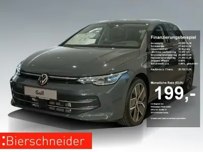 Używany VW Golf VIII Style 150 KM (110 kW) 2025 Niebieski Sedan/Limuzyna