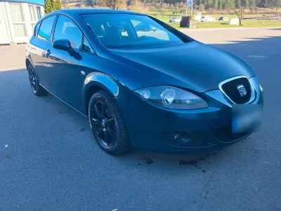 Gebraucht Seat Leon 105 PS (77 kW) 2007 Blau Kleinwagen