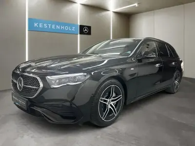 Gebraucht Mercedes E300 AMG 313 PS (230 kW) 2025 Schwarz Limousine