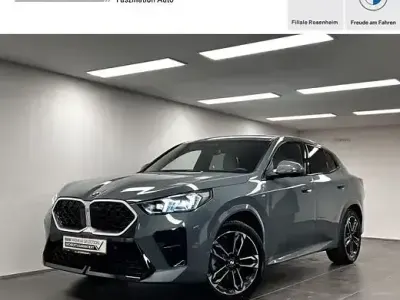 Gebraucht BMW X2 M Sport 163 PS (119 kW) 2025 Cape york grün SUV