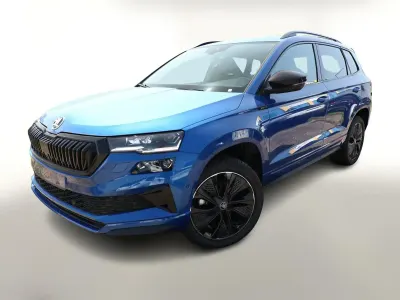 Neu Skoda Karoq SportLine 150 PS (110 kW) 2026 Raceblau metallic SUV