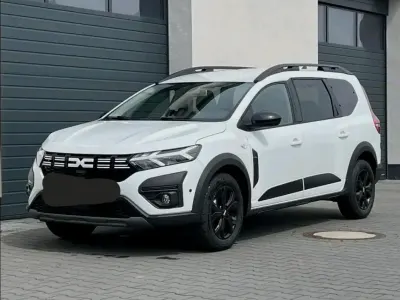 Gebraucht Dacia Jogger 110 PS (80 kW) 2024 Weiß Van / Kleinbus