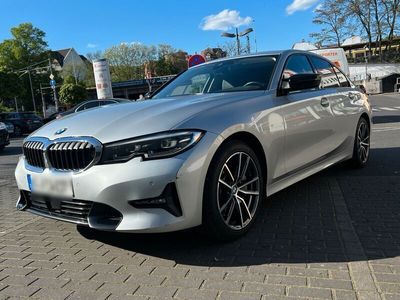 gebraucht BMW 330 i Sportline / TOP *PANO*/AMBIENTE/SCHECKHEFT GEPFLEGT/