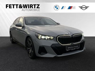 Neu BMW 520 M Sport 197 PS (144 kW) 2025 Brooklyn grau metallic Limousine