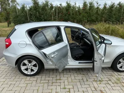 Gebraucht BMW 116 Lifestyle 122 PS (89 kW) 2009 Silber Kleinwagen