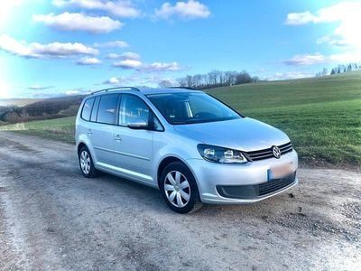 Gebraucht VW Touran 140 PS (102 kW) 2012 Silber Van / Kleinbus