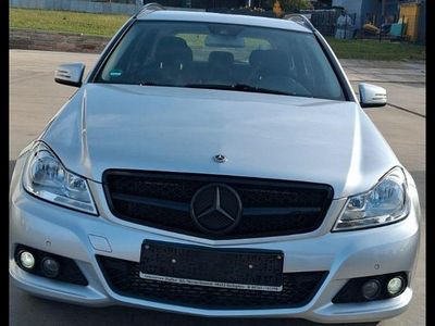 Gebraucht Mercedes C220 Edition 170 PS (125 kW) 2013 Grau Kombi