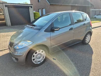 Gebraucht Mercedes A180 109 PS (80 kW) 2006 Grau Van / Kleinbus
