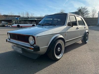 Gebraucht VW Golf I GTI 75 PS (55 kW) 1979 Silber Kleinwagen